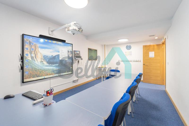 Foto 5fd6712a-5e62-4919-94af-614a9831d052. Affitto locale commerciale in Salesas - Foncalada - Campoamor Oviedo