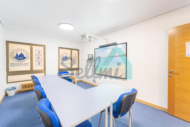 Foto a1fd5246-7b9c-4c2a-a63d-9d07f536359a. Affitto locale commerciale in Salesas - Foncalada - Campoamor Oviedo