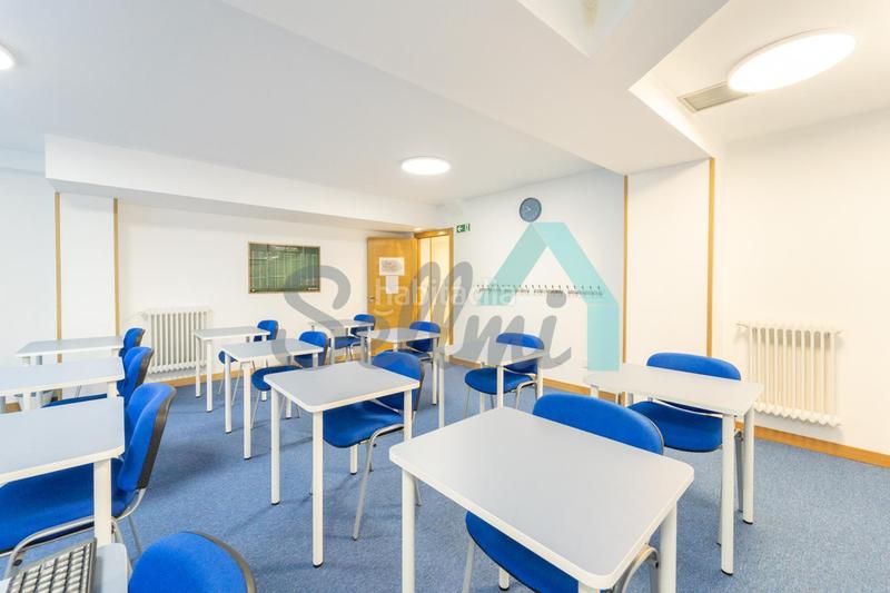 Foto bab92b8e-5d74-4102-87a4-430b17a165fe. Affitto locale commerciale in Salesas - Foncalada - Campoamor Oviedo