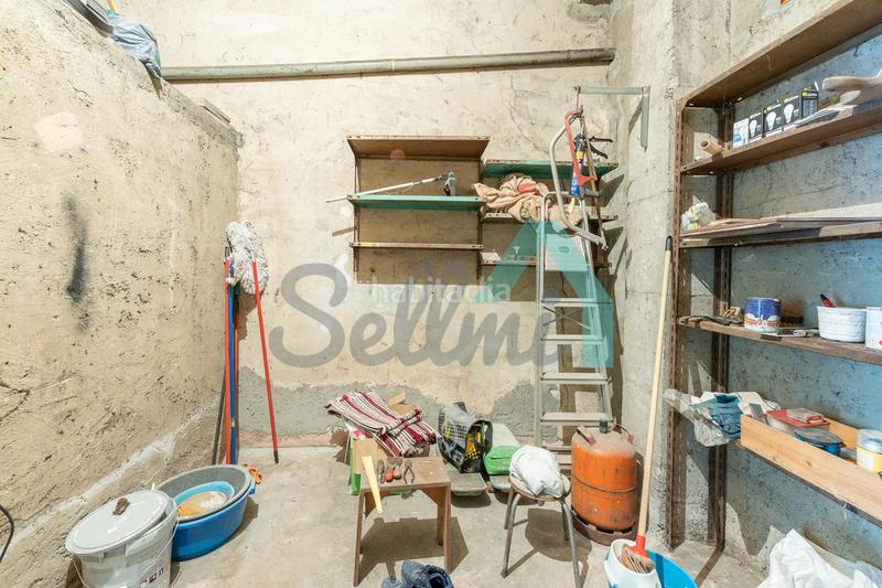 Foto 08c9ec1b-5069-4773-aa4d-ae4a14f1a6b1. Alquiler local comercial en La Felguera Langreo