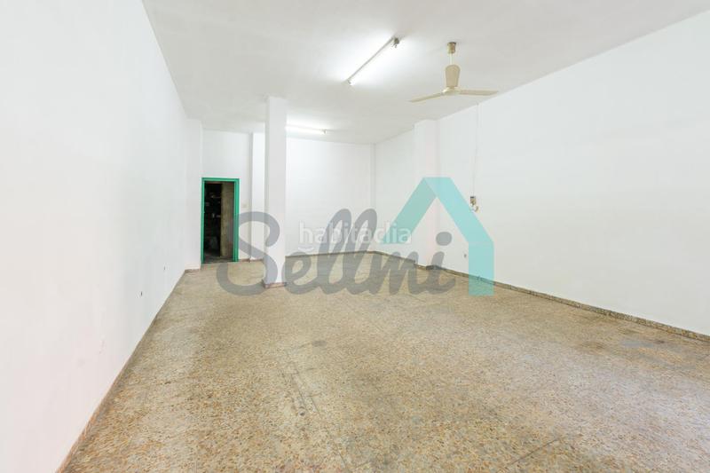 Foto 81590aa5-b8fd-4fb0-9676-4509d0b7e153. Lloguer local comercial a La Felguera Langreo