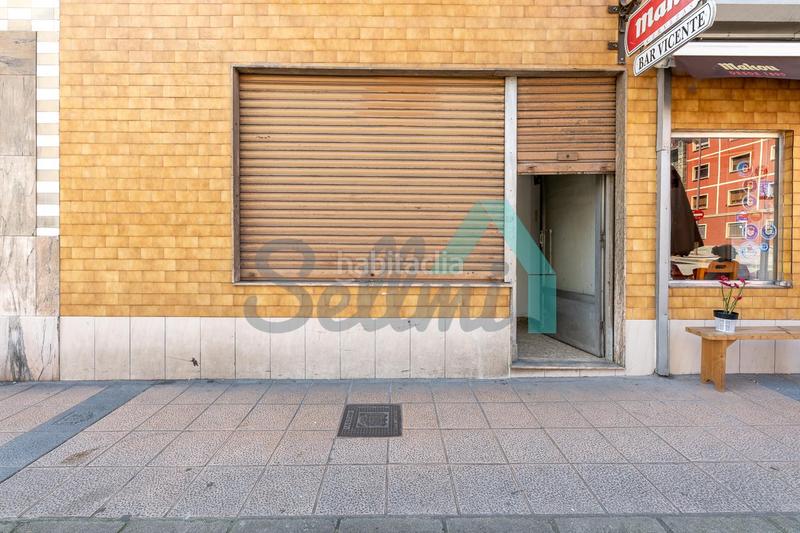 Foto f7eaf23c-33d6-41dd-8281-3838778e76fd. Lloguer local comercial a La Felguera Langreo