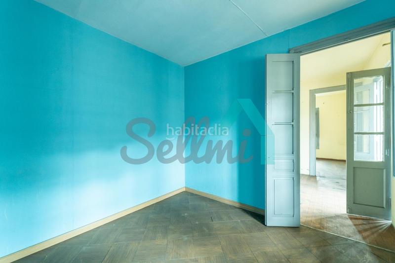 Foto 4d96d73b-2895-4dda-8f7d-7e70129c676b. Édifice dans Sama Langreo