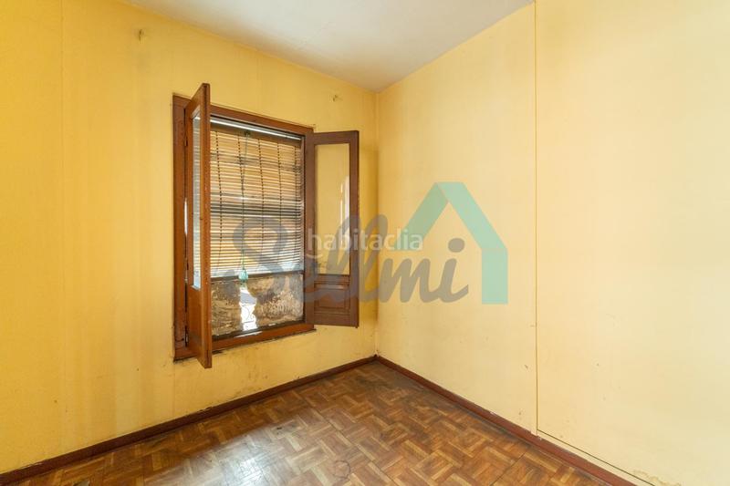 Foto 681ef97d-20cc-467a-890b-8bbb54d9c0e4. Édifice dans Sama Langreo