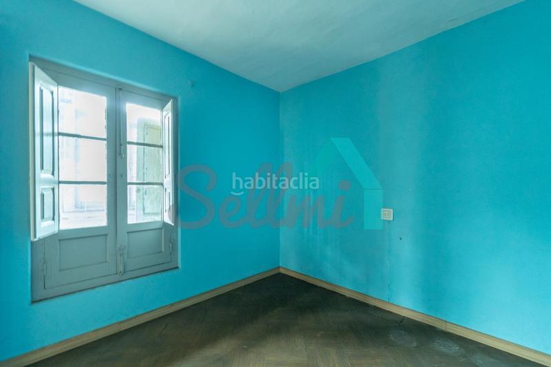 Foto 8d6e3427-8583-4d94-a16e-3c7c7d63644e. Édifice dans Sama Langreo