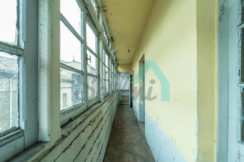 Foto b28bf0ec-5bcc-4961-9612-27042bcddfc2. Édifice dans Sama Langreo