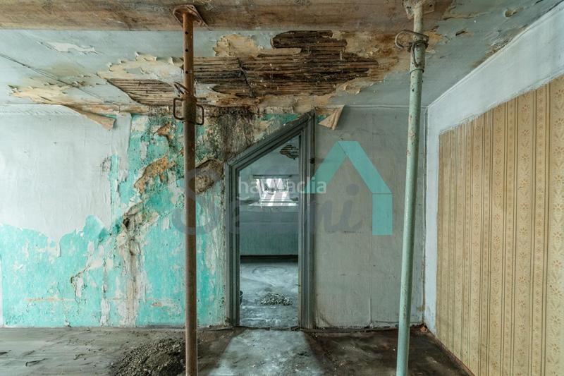 Foto c12a21d8-83e2-4f56-9eda-7c223f150d2a. Edificio in Sama Langreo