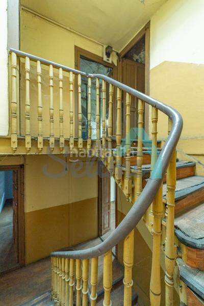 Foto a0009171-34c9-46ba-875e-62a7b22b3b62. Edificio en Sama Langreo