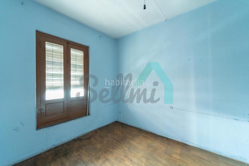 Foto 1860e4d2-41a5-47cf-815e-e44e13331fe2. Edifici a Sama Langreo