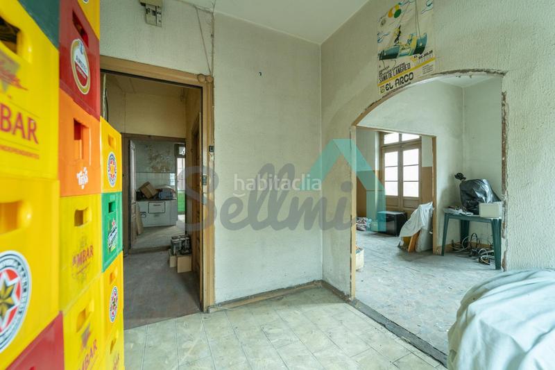 Foto 6f367640-0e88-4002-8817-70d32acfe44f. Edifici a Sama Langreo