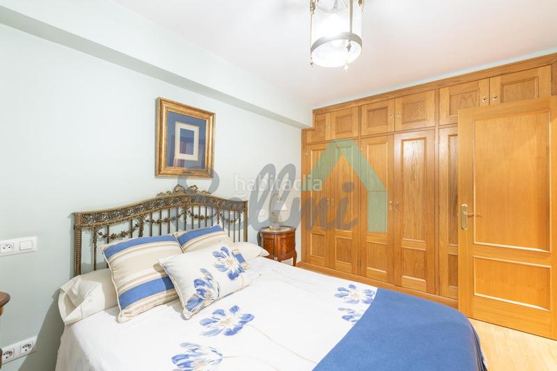 Foto 60ae6b55-1d0e-4952-b3c5-b965cdca8a6f. Appartamento con parcheggio in Parque San Francisco - Uría Oviedo