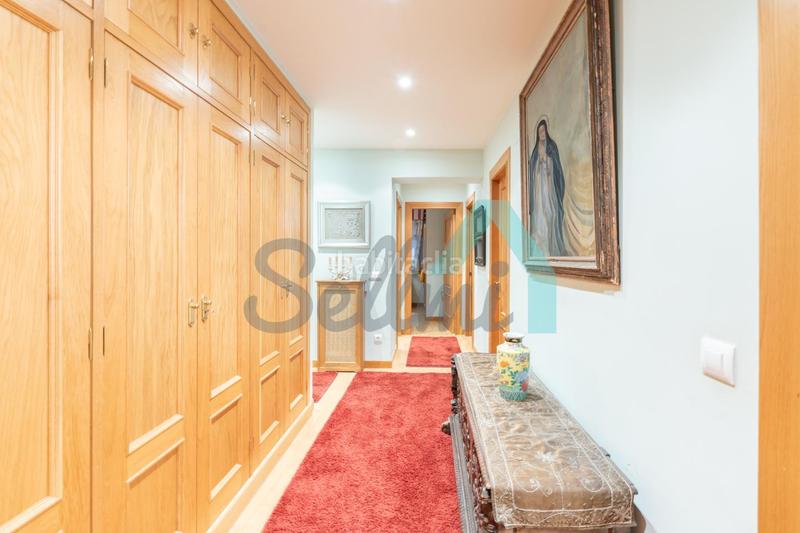 Foto 8e6e4a4b-edb0-4025-9ad7-cc4a0d3140d0. Appartamento con parcheggio in Parque San Francisco - Uría Oviedo