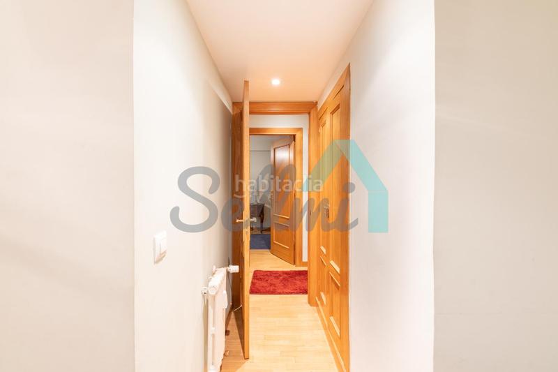 Foto 67f08cb2-5ea1-4a5b-a8df-935fd14b1eec. Etagenwohnung mit parking in Parque San Francisco - Uría Oviedo