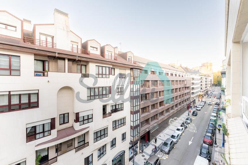 Foto 801278f4-4509-47be-b029-5ba07ac724d7. Flat with parking in Parque San Francisco - Uría Oviedo