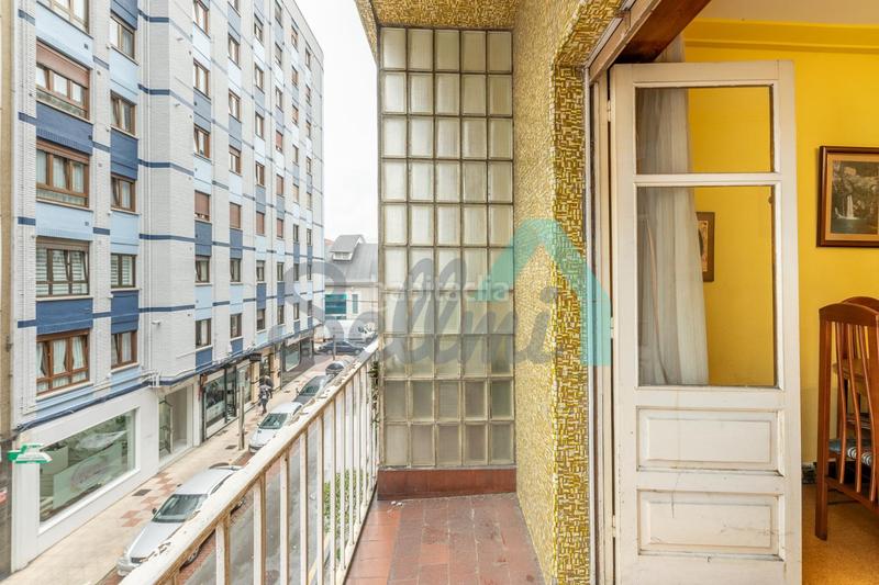 Foto ebf1f086-1915-4016-918d-3275f39a28f3. Etagenwohnung mit heizung in La Felguera Langreo