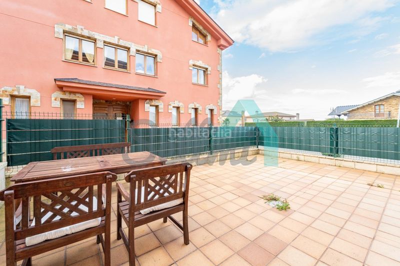 Foto 51da844d-4b30-4c0e-94b4-6e5f5efb944d. Ground floor with heating parking in Tapia de Casariego