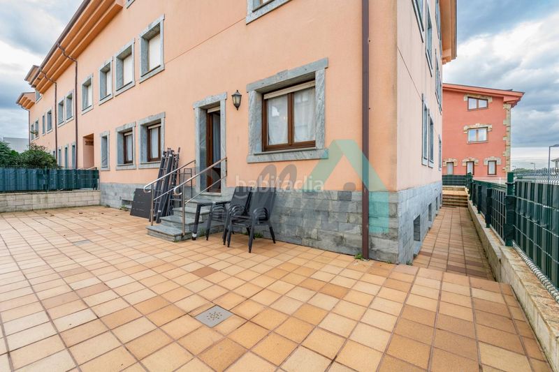 Foto 647f1b21-5df5-4e03-93bb-5809a0b50d97. Ground floor with heating parking in Tapia de Casariego
