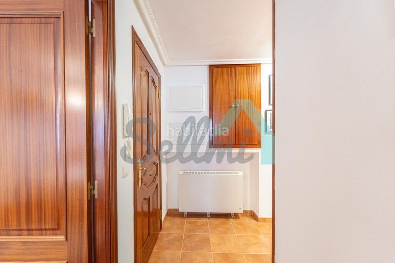 Foto a003ace8-c67e-4bfa-8ebd-d8de9238e7b3. Ground floor with heating parking in Tapia de Casariego
