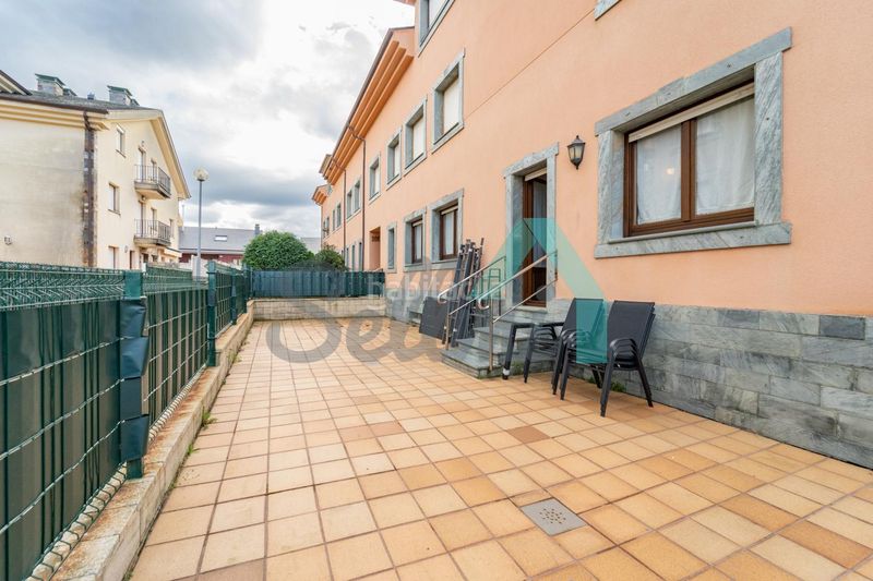 Foto d1737a0e-752a-4058-87d8-66a5c3a60089. Ground floor with heating parking in Tapia de Casariego