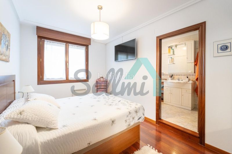 Foto f626904b-a63a-44ba-9023-71ada357048d. Ground floor with heating parking in Tapia de Casariego