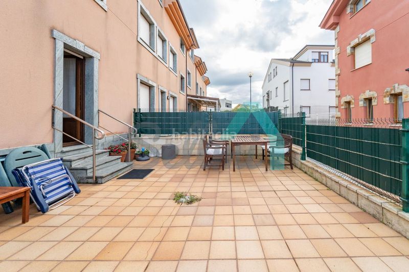 Foto fc57a342-70c0-436a-a9e2-f47e29e0e850. Ground floor with heating parking in Tapia de Casariego