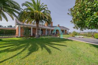 House in Lugar la Carrera