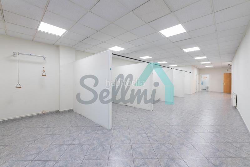 Foto 4a452553-63fa-4a87-82ca-5031c5c98e25. Rent business premise in Plaza de América Oviedo