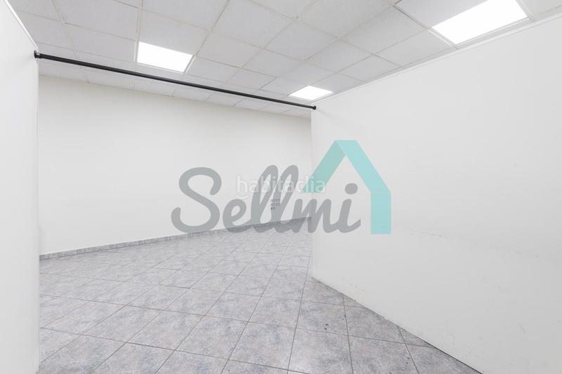 Foto 9e301a5d-6830-48fb-8a71-af70a5a3acae. Rent business premise in Plaza de América Oviedo