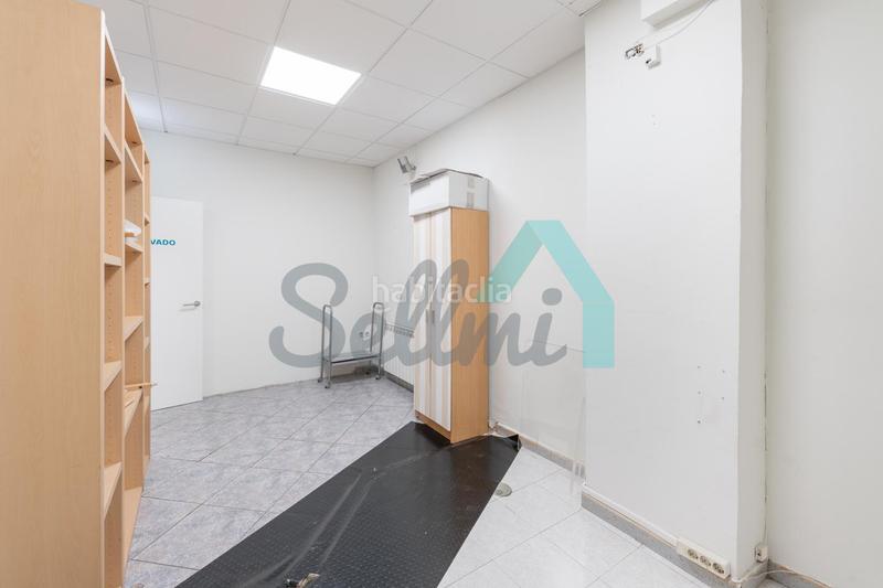 Foto fd6c29c6-3101-4ebf-a158-aa5dd4ee416d. Rent business premise in Plaza de América Oviedo