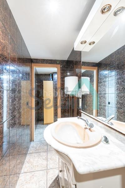 Foto c98d3211-5c72-4f34-8fd5-a1fcd9b721bc. Miete geschäftsraum in Plaza de América Oviedo