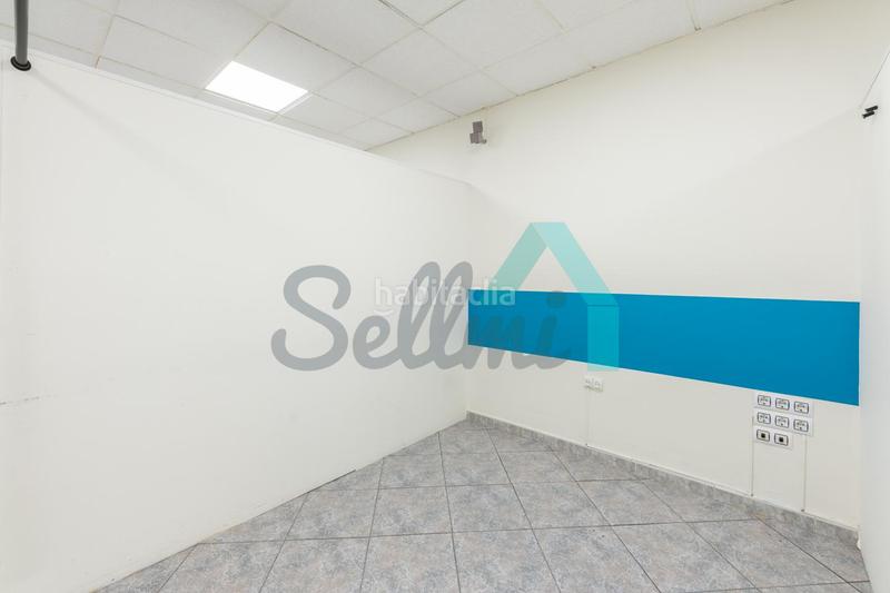 Foto 675ae27b-afc7-4923-b58c-2474b52d1265. Lloguer local comercial a Plaza de América Oviedo