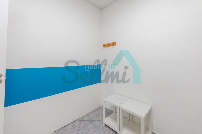 Foto bffbafdf-a247-4127-8bfa-54dfc0fb7e63. Lloguer local comercial a Plaza de América Oviedo