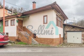 Casa bifamiliare  General bárzana