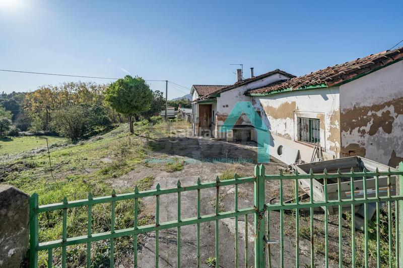 Foto 5fce575d-ea52-45bd-a42c-401dba858748. Terreno residenziale in Parroquias Sur - La Manjoya Oviedo