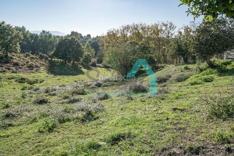 Foto 61f5b4ce-62a1-45f5-8946-30932d8d111c. Terreno residenziale in Parroquias Sur - La Manjoya Oviedo