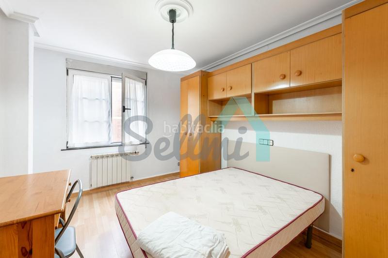 Foto 9d4334bb-b49c-4747-b179-a214025a3619. Location appartement avec chauffage dans Ciudad Naranco - Prados de La Fuente Oviedo