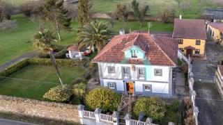 House  Aldea portiella