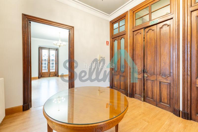 Foto 20e05113-a052-4dd4-b583-086b4241ce0f. Affitto ufficio con riscaldamento in Grado