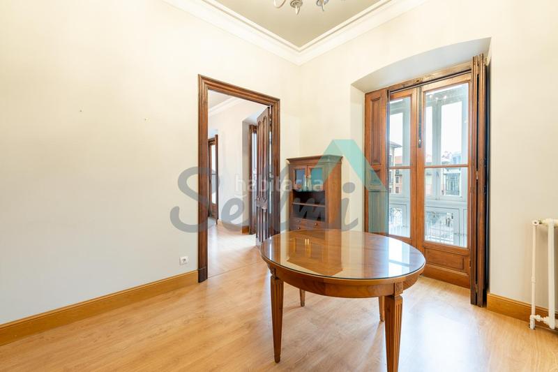 Foto 272252df-5acf-4ac4-ab9a-df80ec9beb5c. Affitto ufficio con riscaldamento in Grado