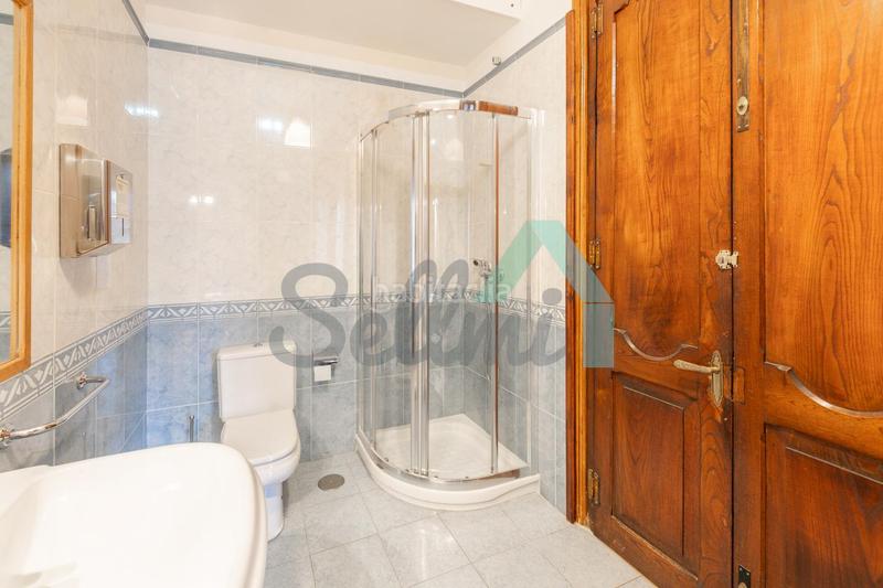 Foto 48fc357a-0539-41b5-84c6-b41b298001a1. Affitto ufficio con riscaldamento in Grado