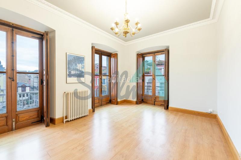 Foto f21633b3-837f-4be9-a58a-ff20a3947301. Affitto ufficio con riscaldamento in Grado