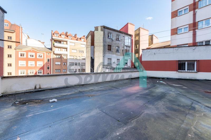 Foto 0e7351f7-b657-4abf-a35d-03afc1f0e7b8. Etagenwohnung mit heizung in Milán - Pumarín Oviedo