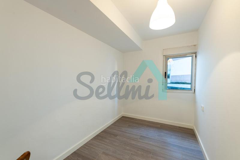 Foto 338489e0-56de-49ef-8fe1-551e4c0a328a. Etagenwohnung mit heizung in Milán - Pumarín Oviedo