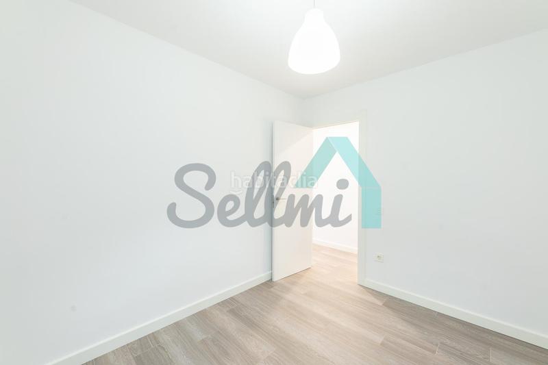 Foto 941aaa8a-2341-4e05-ae46-b1cba3b9b948. Etagenwohnung mit heizung in Milán - Pumarín Oviedo