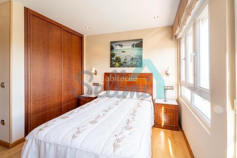 Foto 03a73350-d98c-4671-bc74-3527cc7af908. Casa aparellada amb calefacció piscina a Santa María del Mar - El Puerto Castrillón