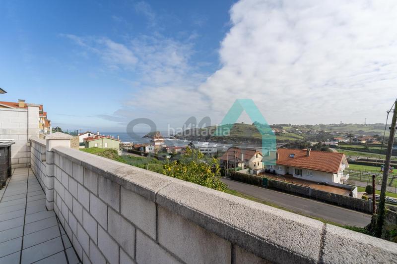 Foto 5e7c8c20-a945-44f3-b716-c9583297c499. Casa aparellada amb calefacció piscina a Santa María del Mar - El Puerto Castrillón