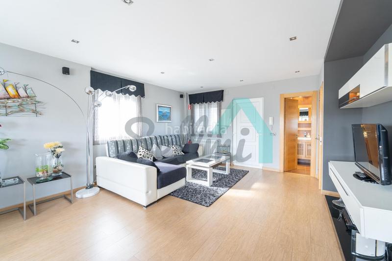 Foto 69d84750-a361-44c7-868d-1dcf482593e7. Casa aparellada amb calefacció piscina a Santa María del Mar - El Puerto Castrillón