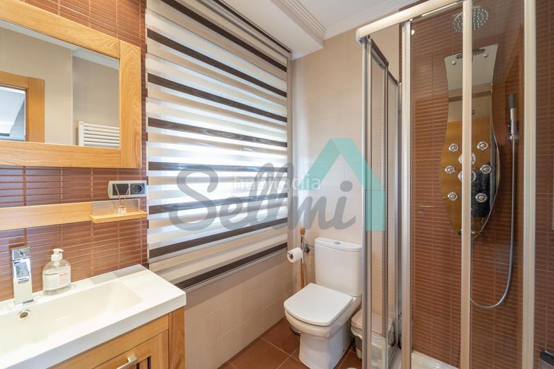 Foto 7a897170-7df8-4ed1-9c10-a7c0bbd95582. Casa aparellada amb calefacció piscina a Santa María del Mar - El Puerto Castrillón