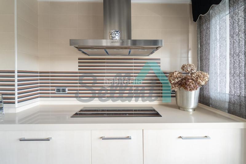 Foto 99a96610-29dc-4b15-9d65-cb194b54fa83. Casa aparellada amb calefacció piscina a Santa María del Mar - El Puerto Castrillón