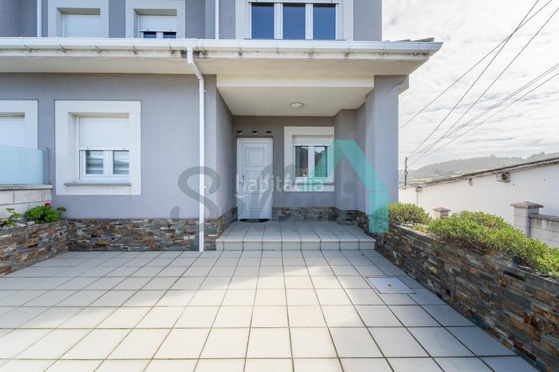 Foto bee8ce2b-af22-42dd-bf0c-e11d1b182ae8. Casa aparellada amb calefacció piscina a Santa María del Mar - El Puerto Castrillón